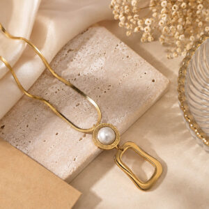 Elan Pearl Pendant Necklace