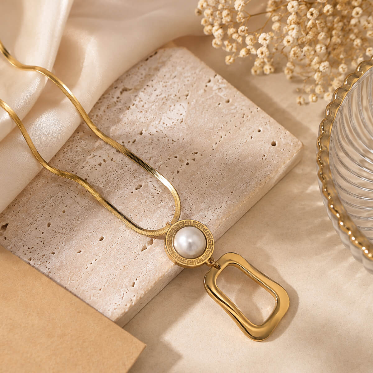 Elan Pearl Pendant Necklace