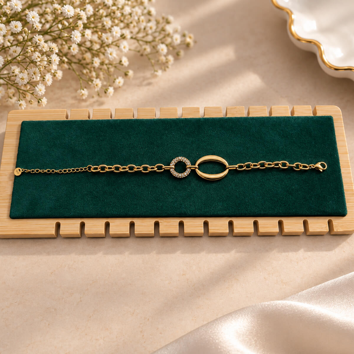 Aurelia Circle & Oval Bracelet