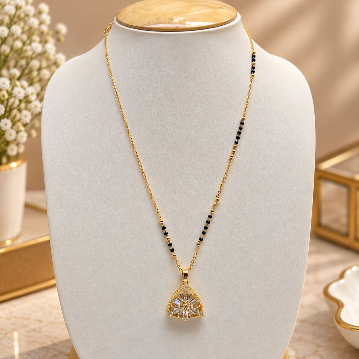 Elara Crystal Fan Mangalsutra
